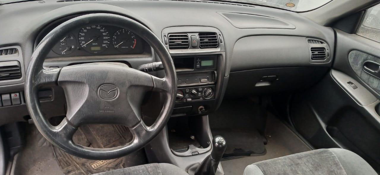  Mazda 626 1998    EN DESARME